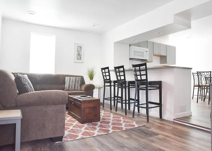 Perfect Mount Washington Walkable W Parking Apartment